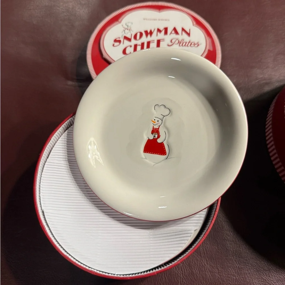 Williams-Sonoma Snowman chef mug set (4) and plate set NWT